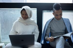 What is a Good Strategy for Learning the Arabic Alphabet?